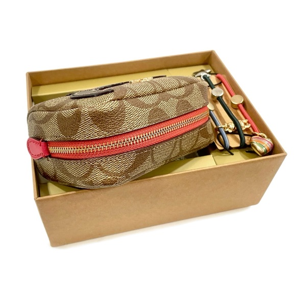 COACH Mini Boxy Cosmetic Case & Hair Ties Boxed Gift Set NWT NIB - Picture 7 of 14